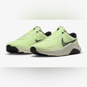 Nike Men's Sneakers in Neon Green and Black